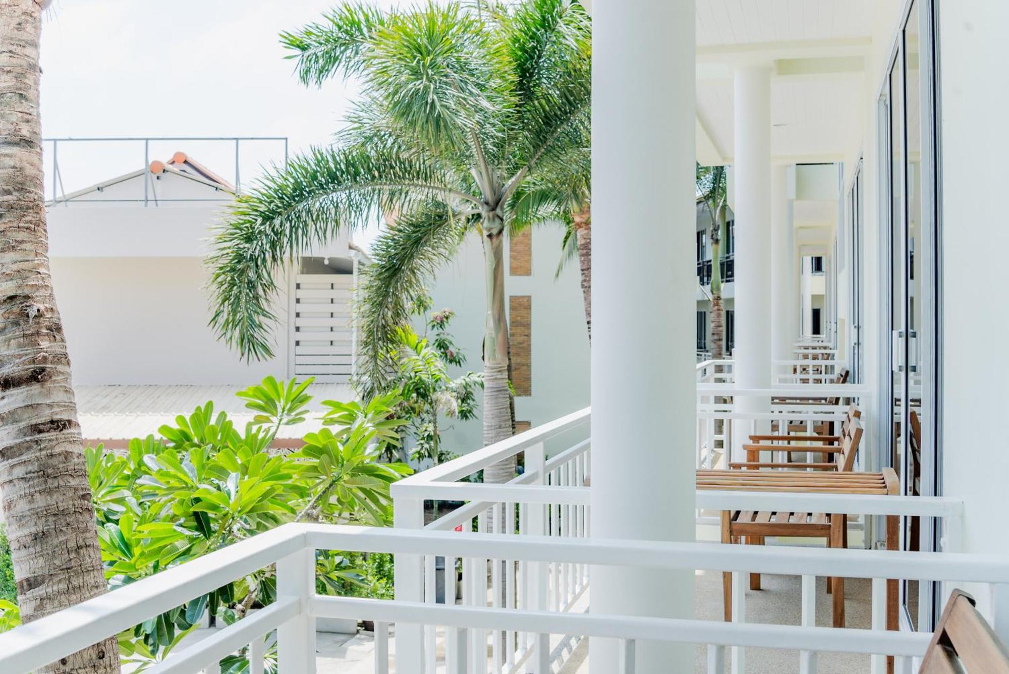 Love Beach Club Koh Samui Chaweng  Exterior photo